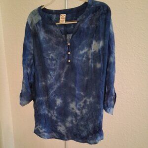 Faded Glory Blue & White Tie Dye V-Neck Top